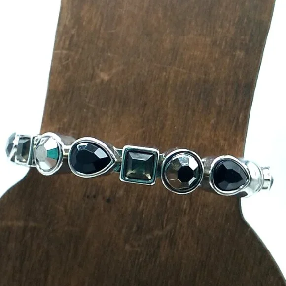Black and Gray Crystal Stackable Silver-tone Bracelet Magnetic Clasp - Picture 11 of 11